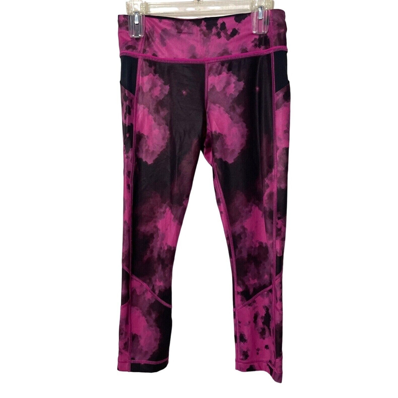 Lululemon Leggings Pace Rival Crop Pixie Workout Exercise Raspberry Size 6