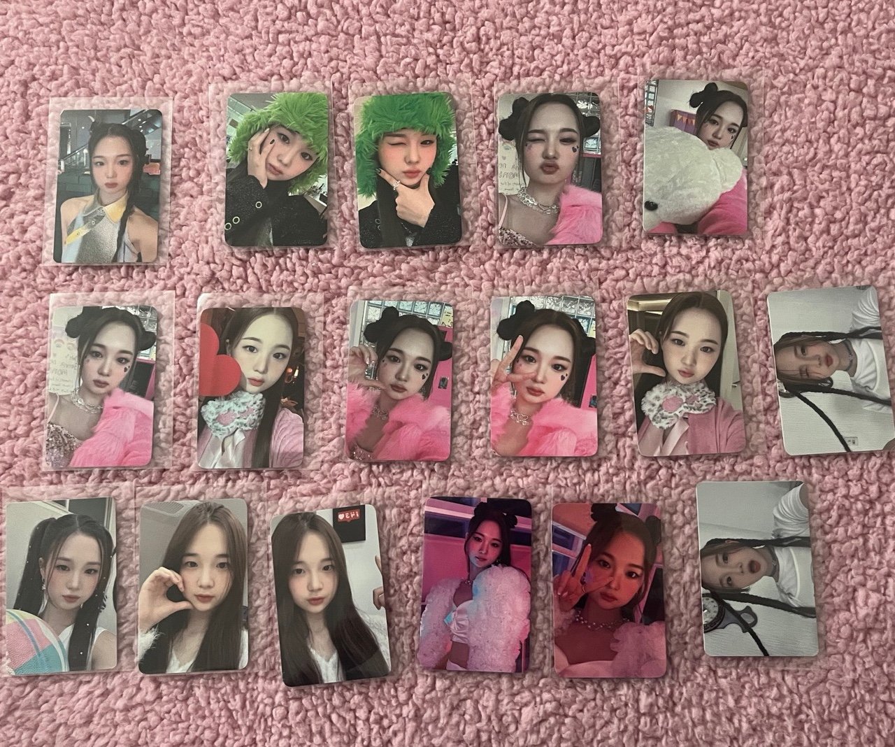 Gaeun photocard set