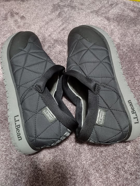 LL Bean Women's Black Nylon Slip On Waterproof Primaloft Slipper Shoes Size 10 M