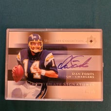 2005 Upper Deck Ultimate Collection Dan Fouts HOF on Card Auto 09/25 Nm/m