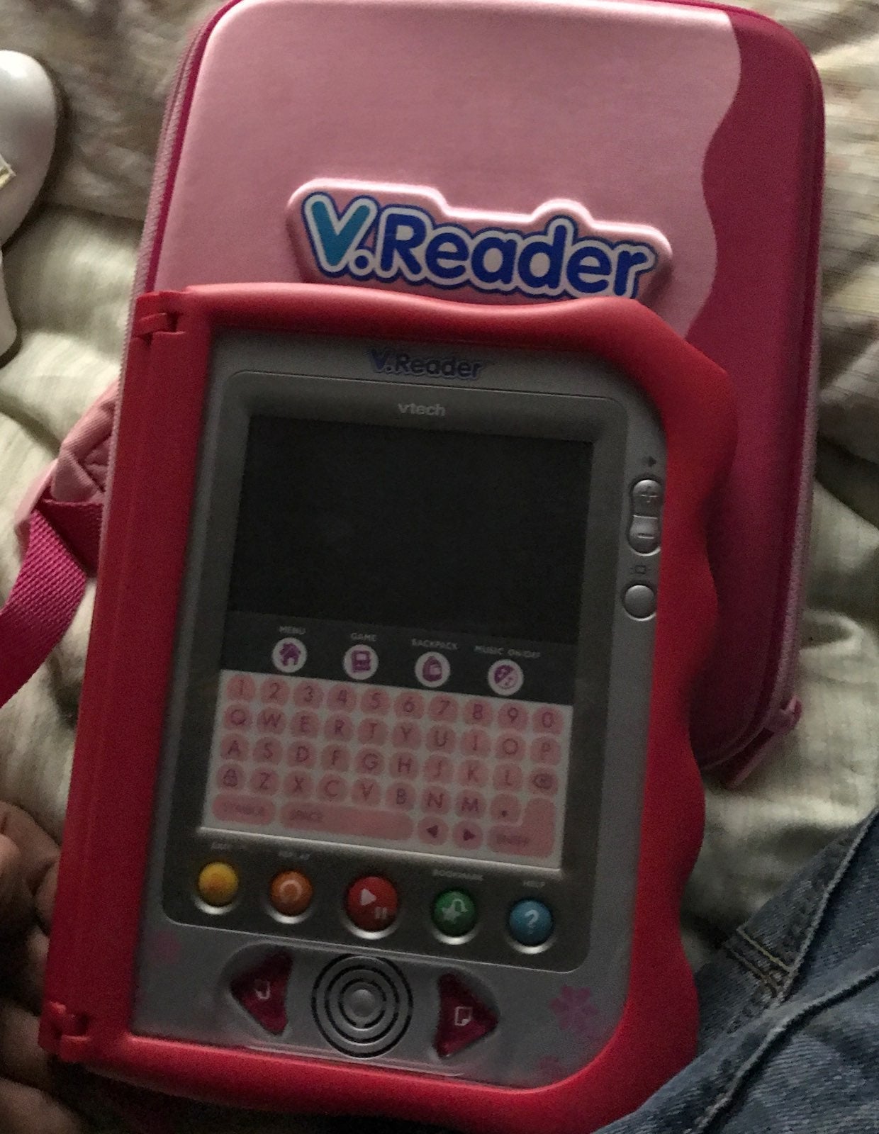 V.reader