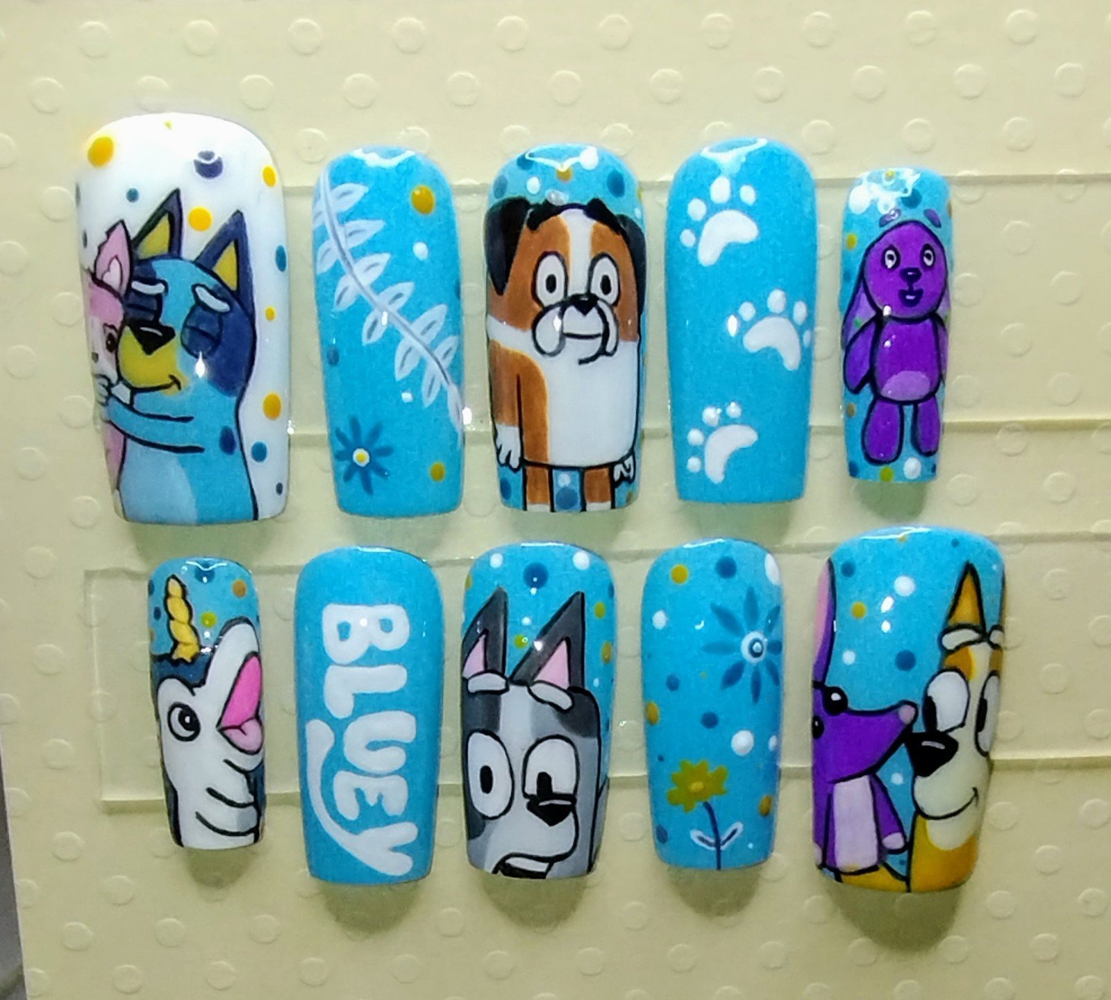 Bluey Press on Nails