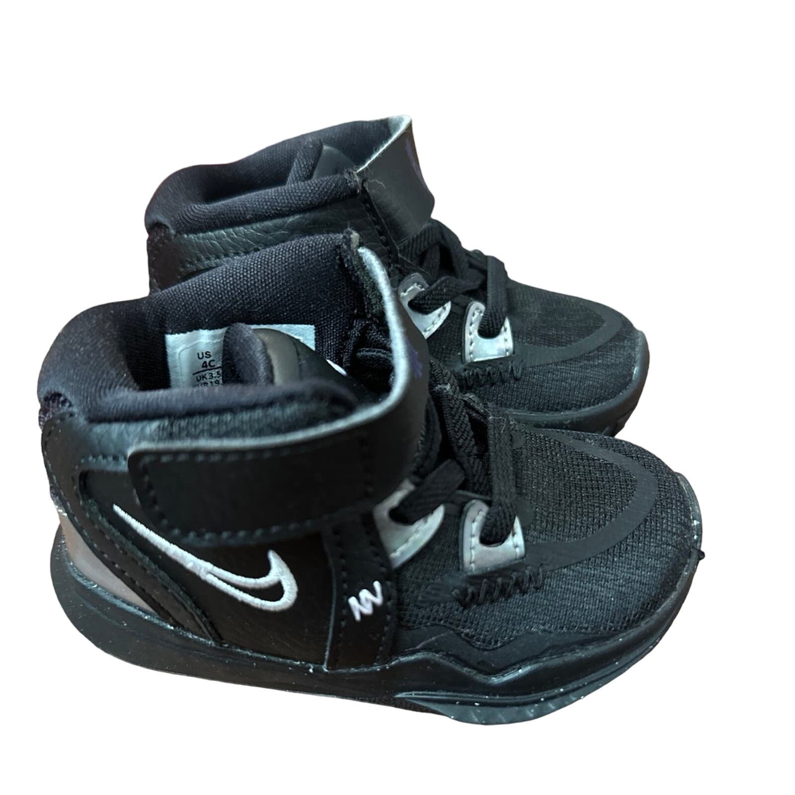 Nike Kyrie Infinity Sneaker - Toddler Size 4c