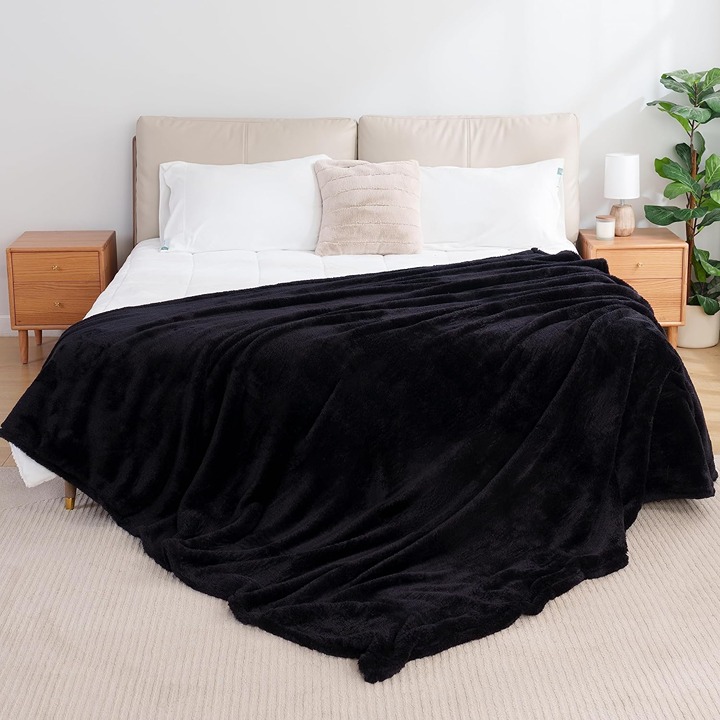 Soft Plush Plush Blanket, Black, 90x108 inches-NE567F