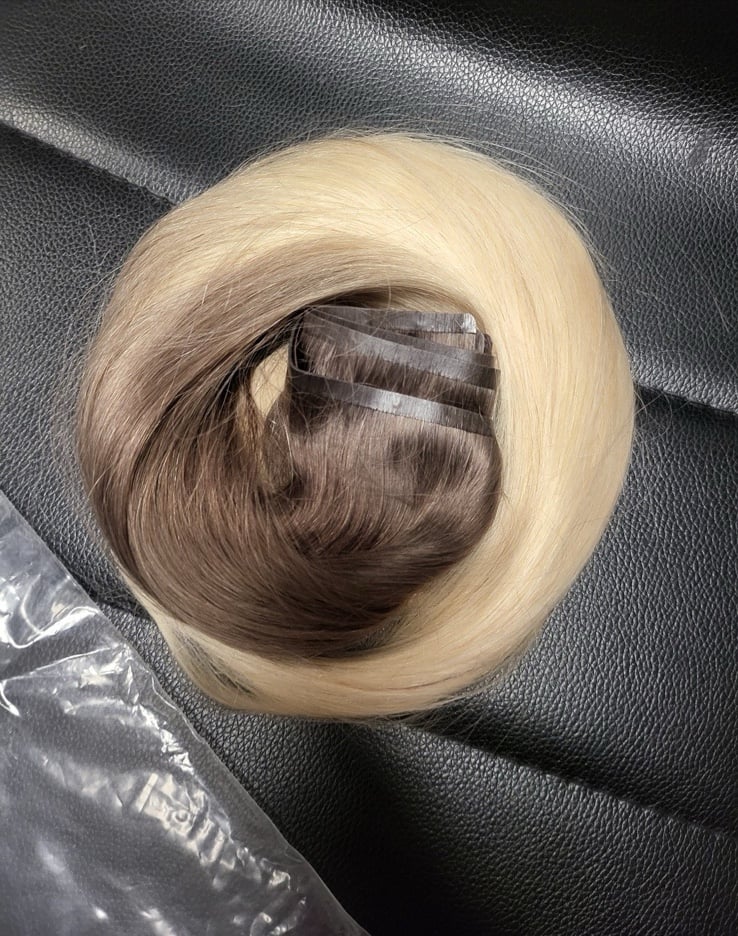 Bellami Human Hair seam silk walnut/Blonde ombre Clip ins extensions 18in 140g