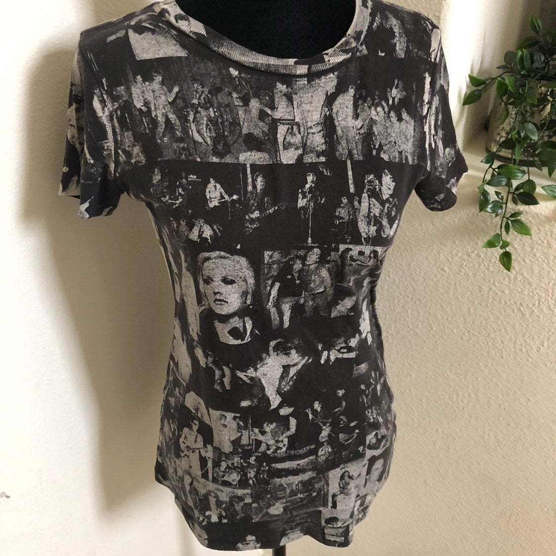 Limited Edition Vintage Obey Jenny Lens