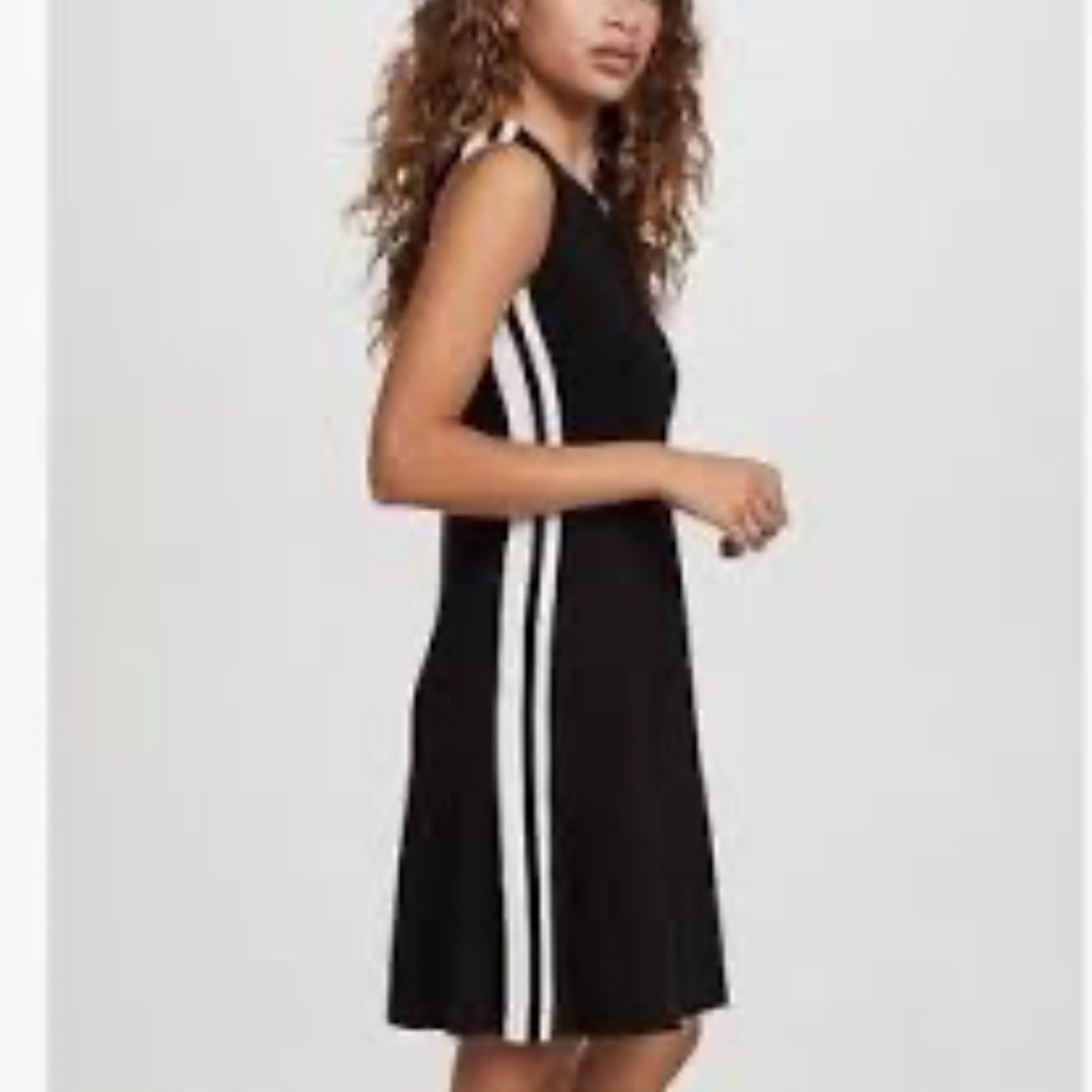 Normal Kamali Black White Side Stripe Swing Mini Dress Womens XS Sleeveless