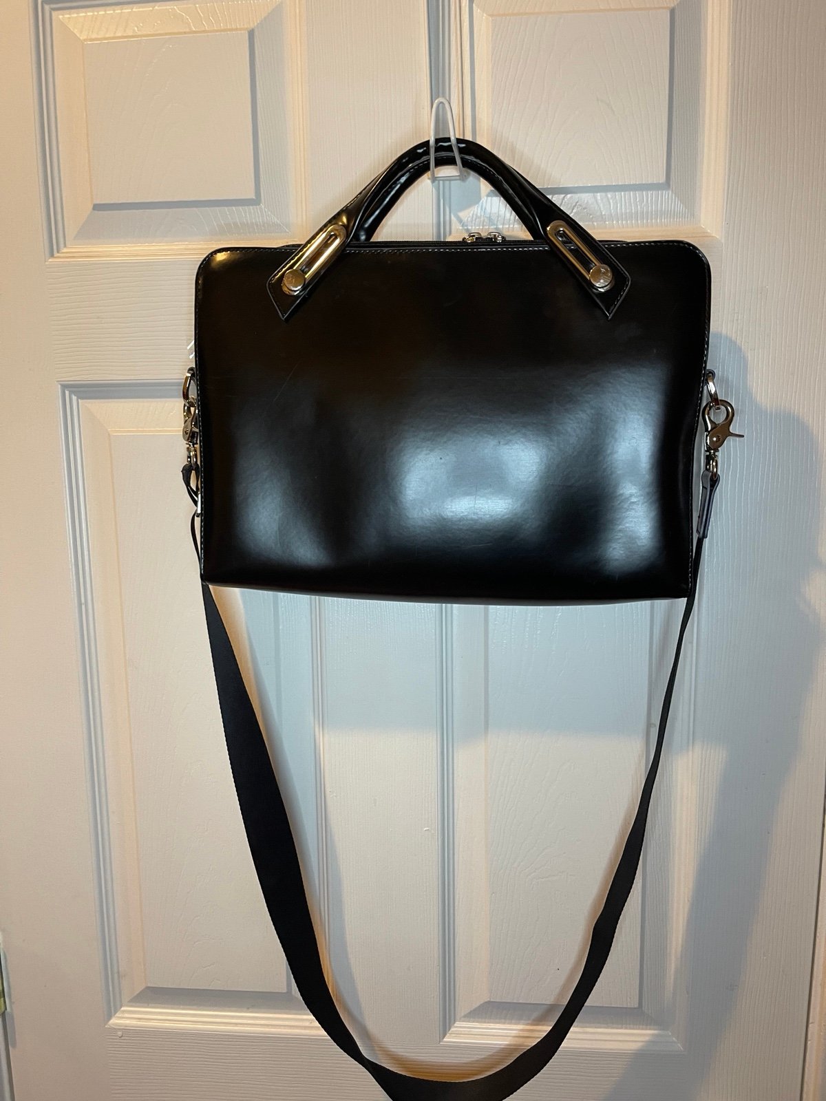 Abbi New York Laptop/Briefcase Carrier Black leather inside