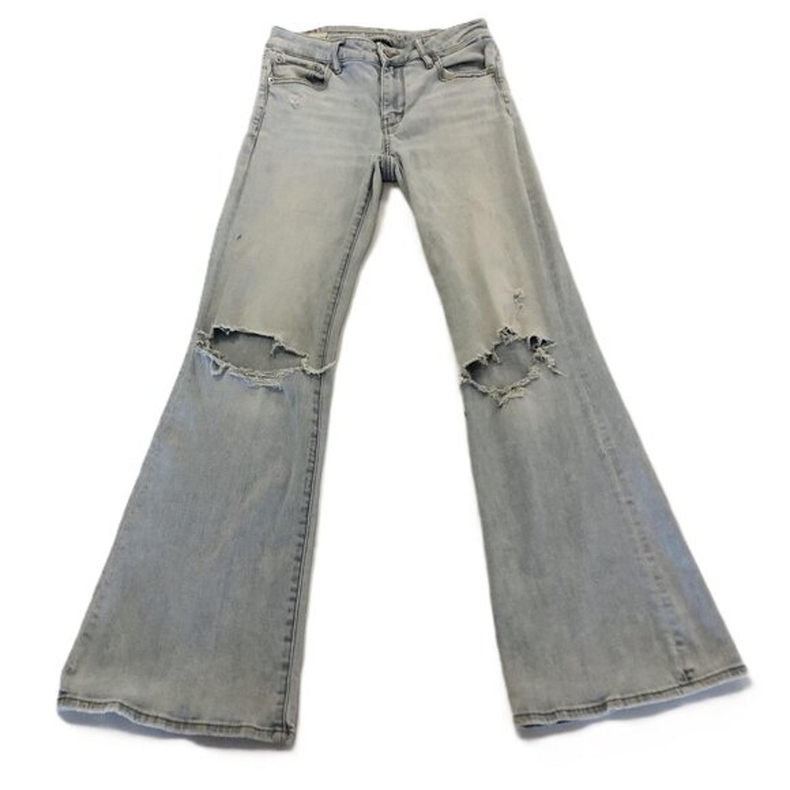American Eagle Next Level Stretch Low Rise Distressed Flare Jeans Size 2 Regular