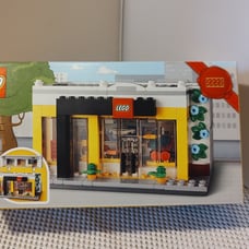 Lego 40528 Lego Store Building Set