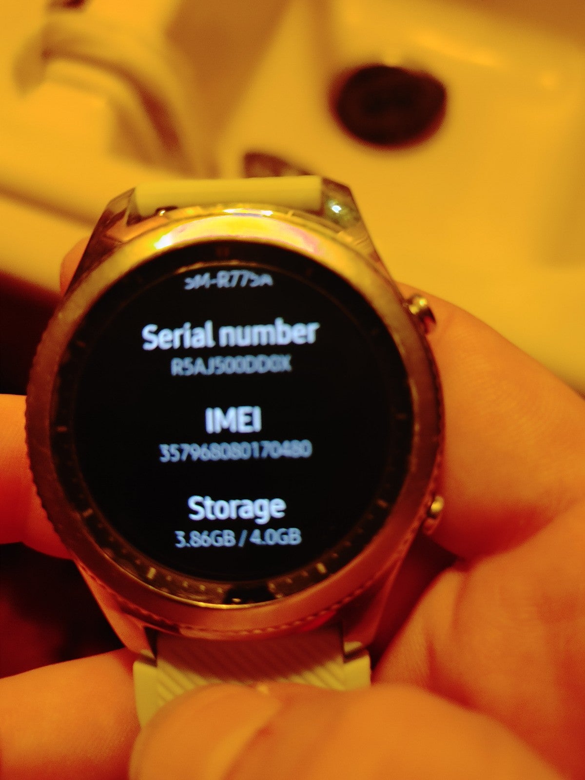 Samsung Gear S3 Classic LTE Smartwatch 46mm in Silver