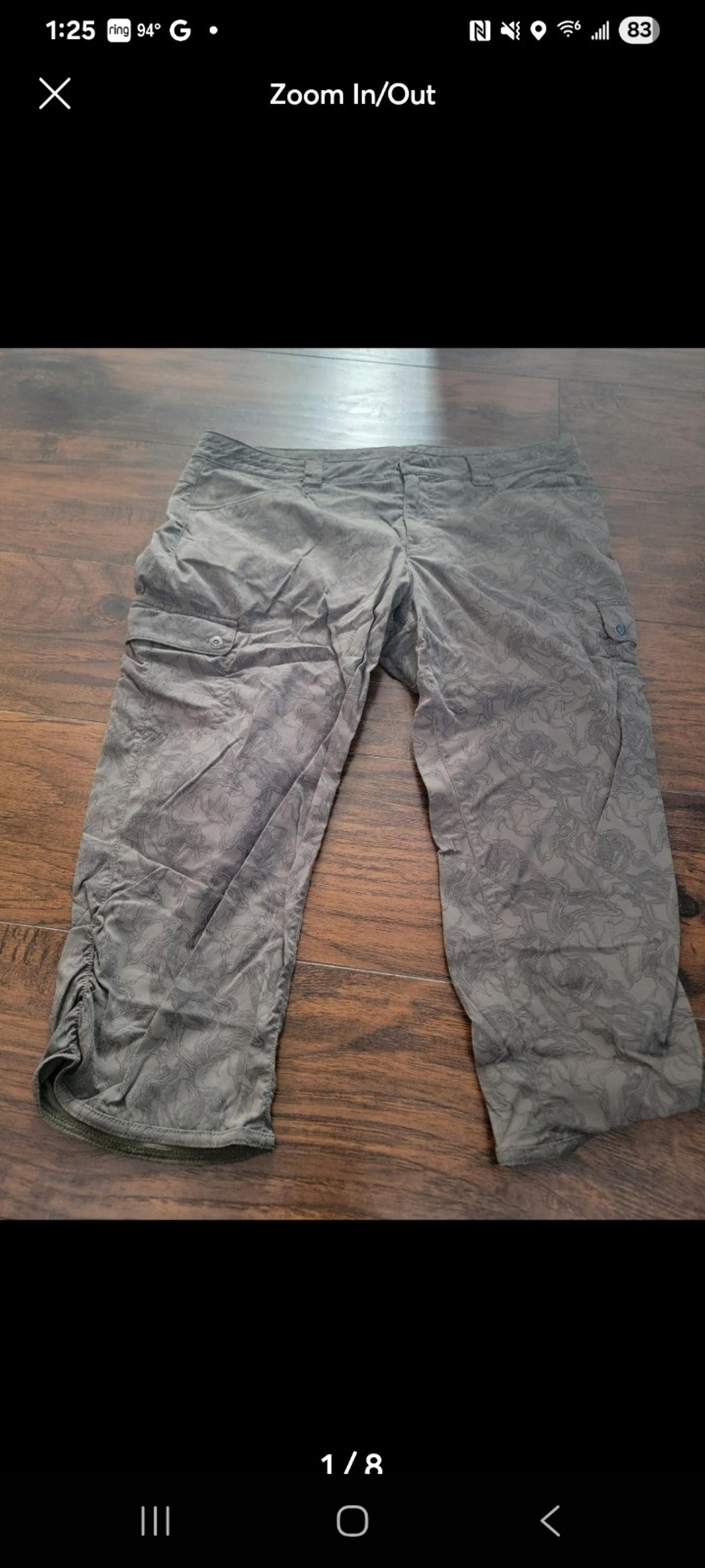 Women's Eddie Bauer Green Capri Pants with Design Size 12