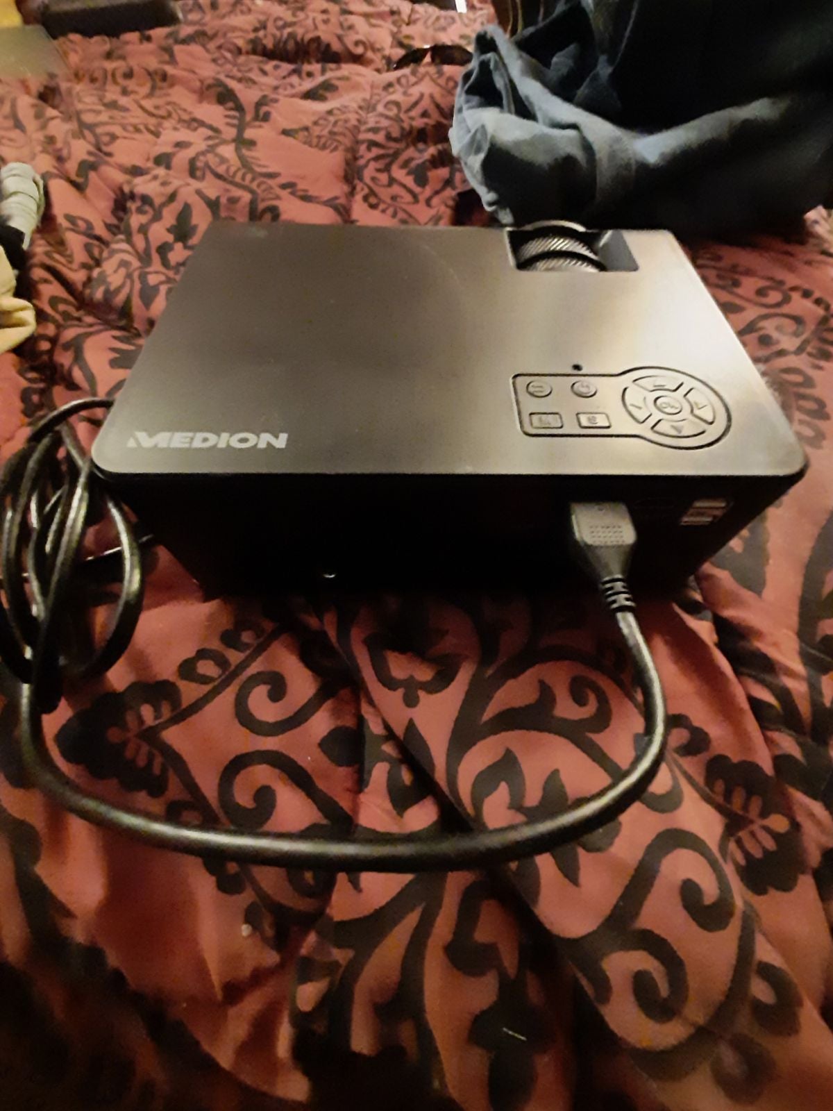 Medion LED HD Projector lagoagrio.gob.ec