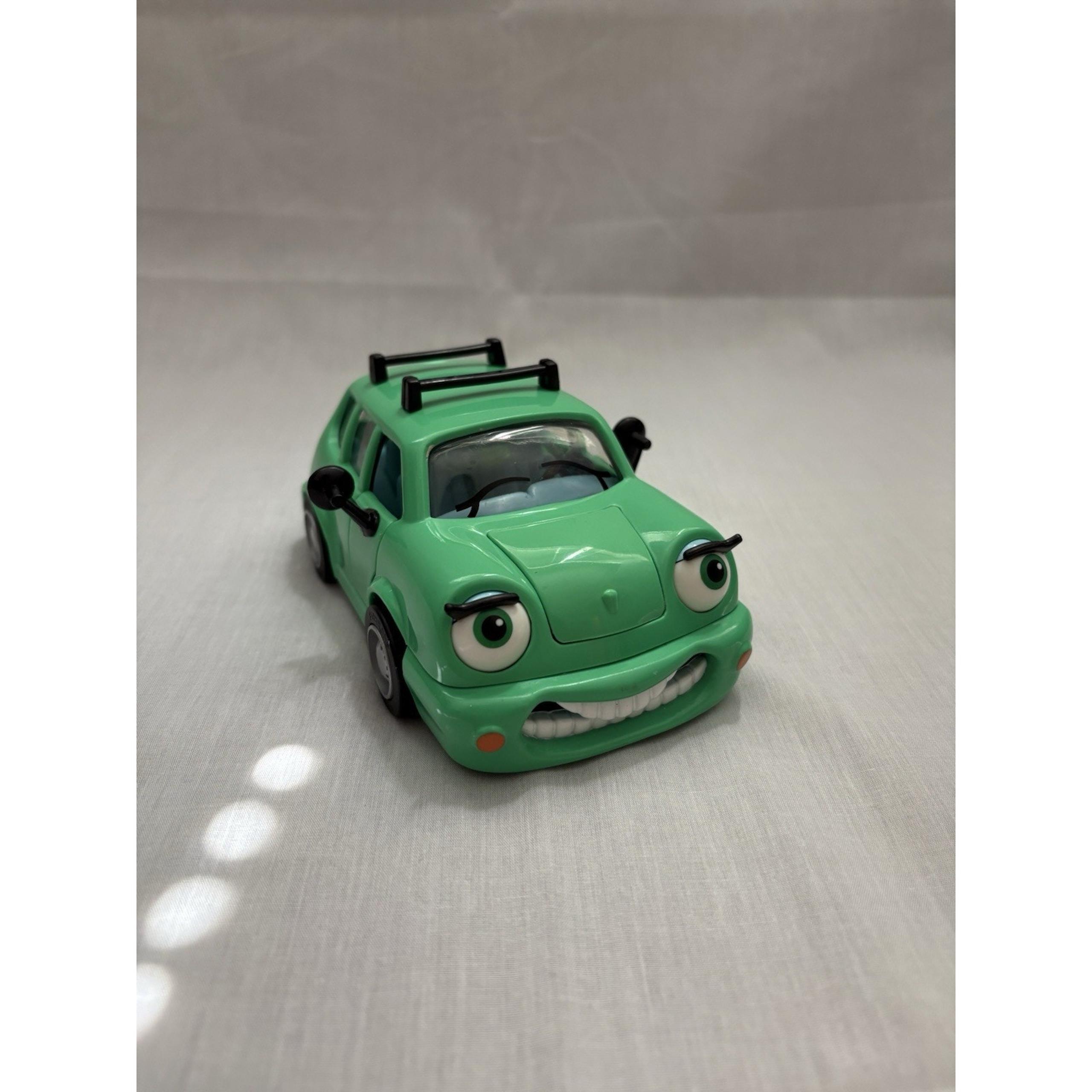 The Chevron Cars Wendy Wagon New in Box 1996 Green Toy Station wagon Techron
