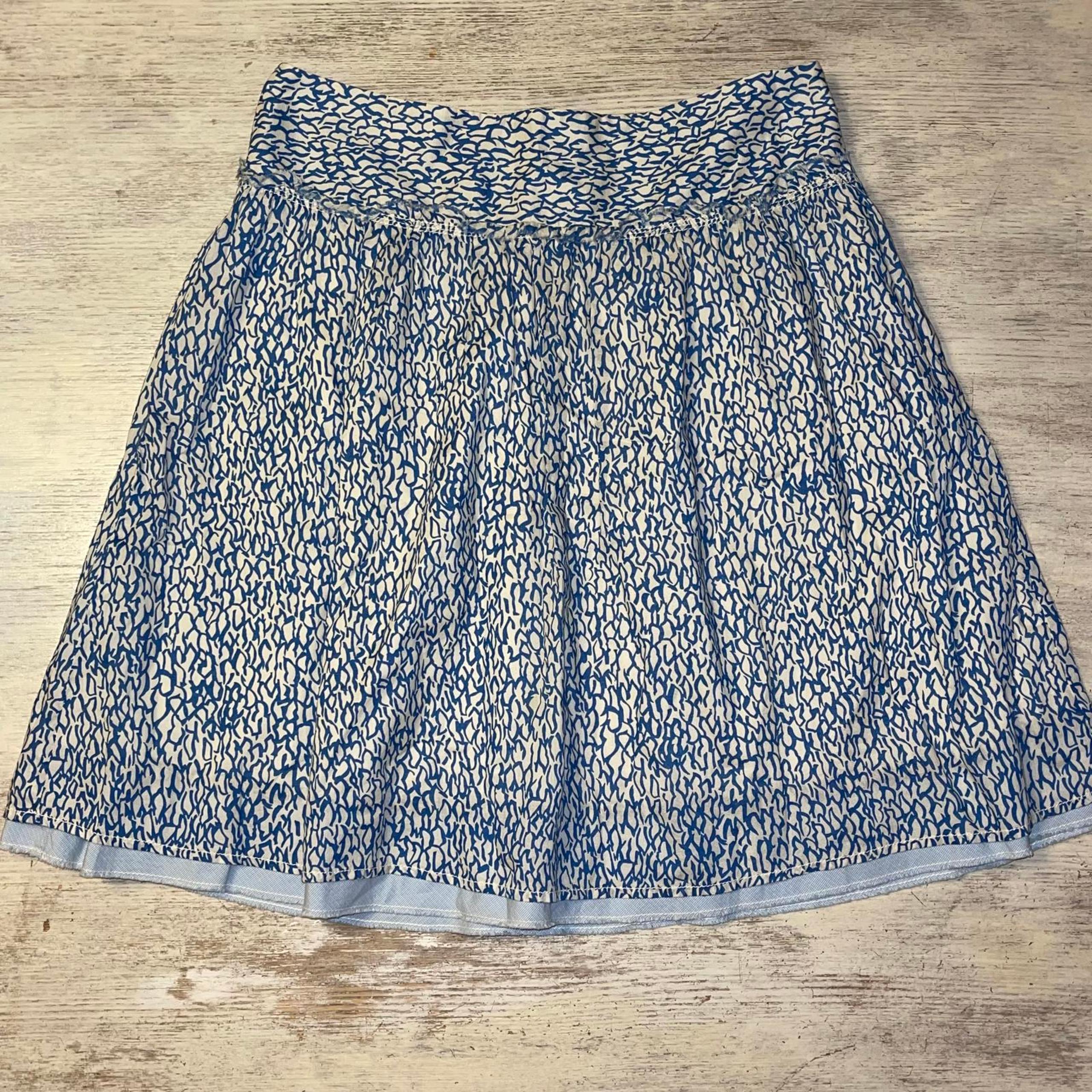 EUC American Eagle Blue Patterned Cotton A-Line Skirt Size 6