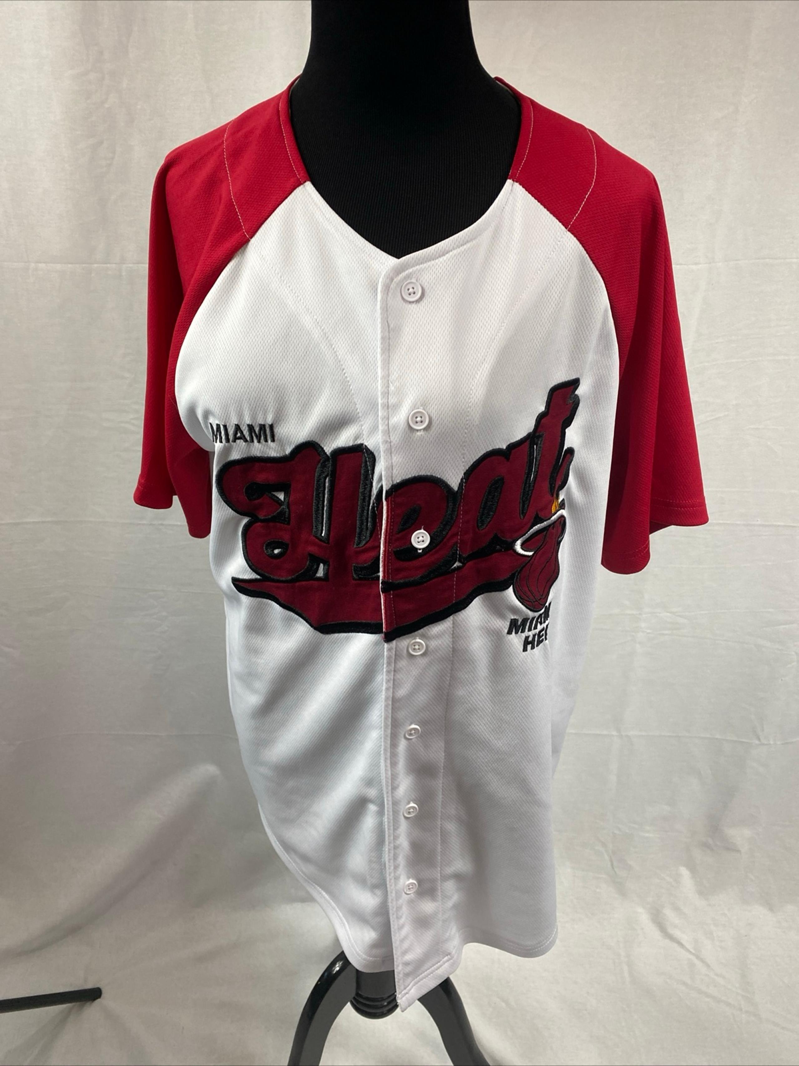 NBA Miami Heat UNK Men's Buttoned-Up Baseball Jersey Size Medium