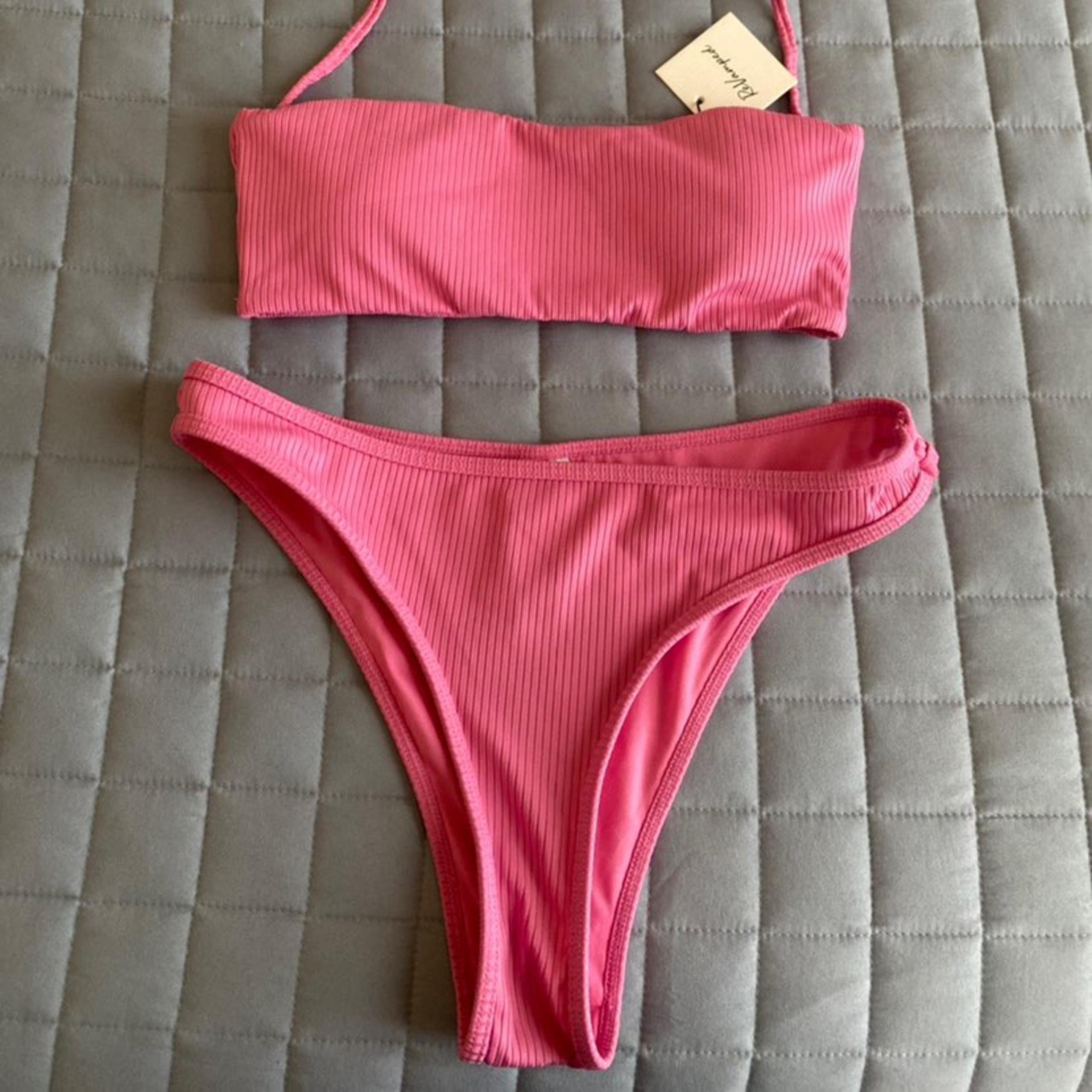 Pink bikini set