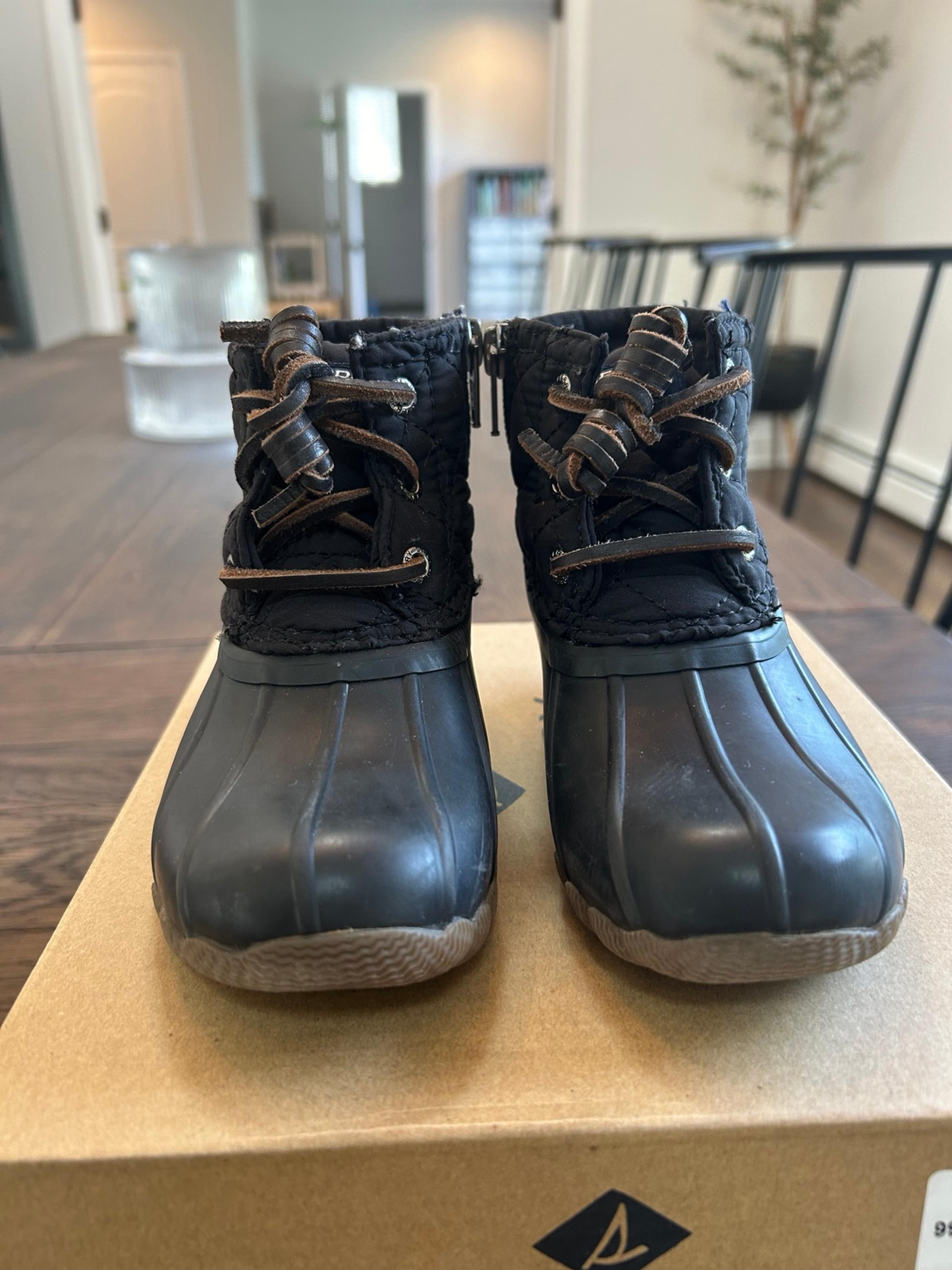 Sperry duck boots