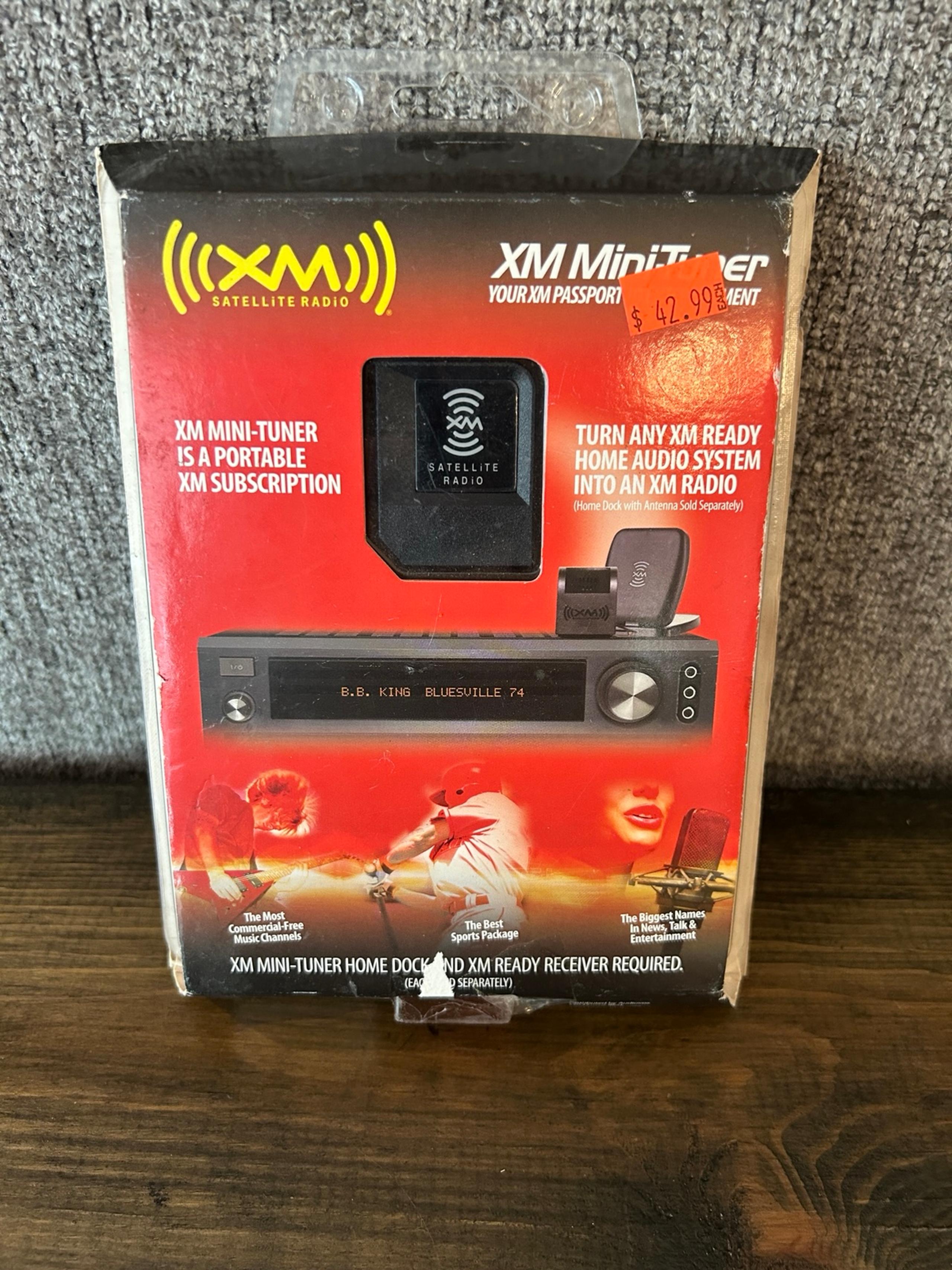 Audiovox CNP2000 XM Mini Tuner for XM Home Satellite Radio Receiver