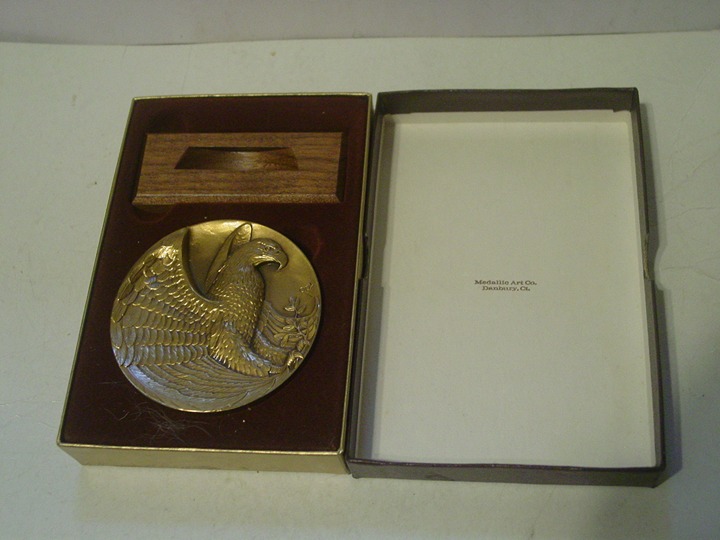 Medallic Art Company 1987 Eagle Medallion in Box