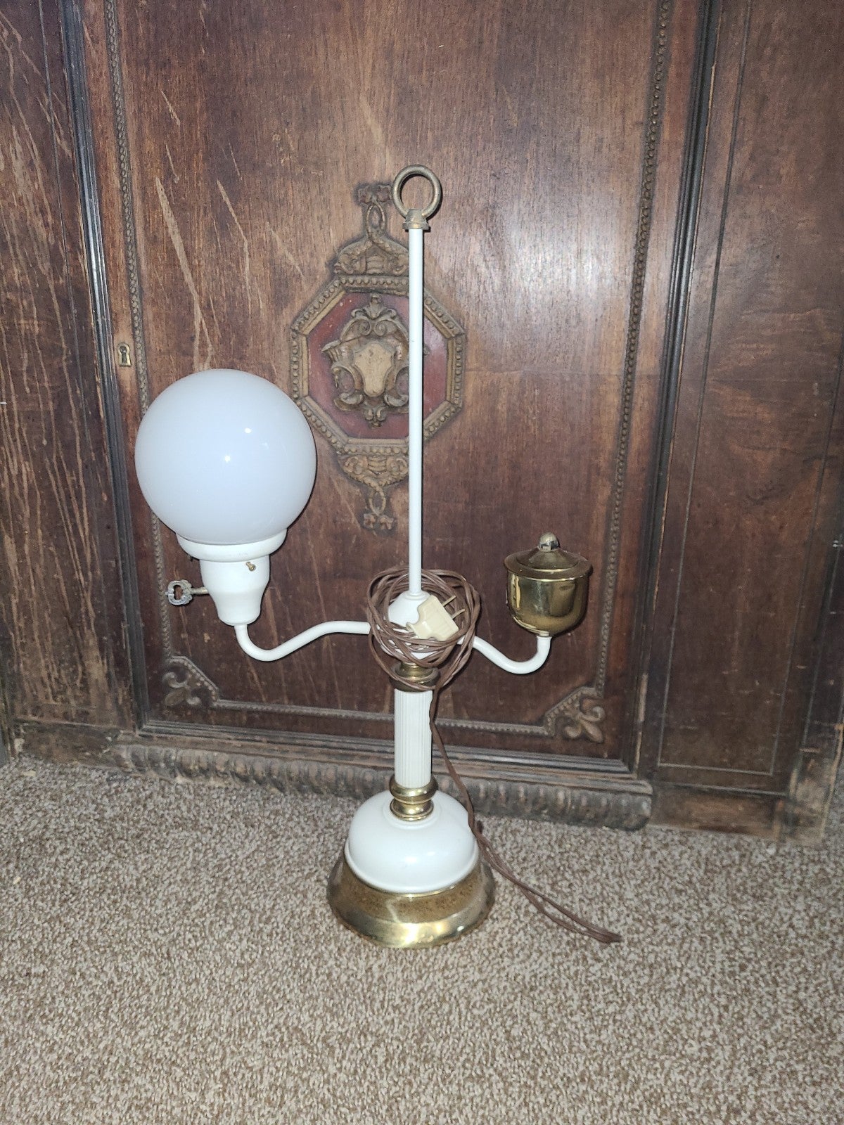 Antique counterweight student lamp