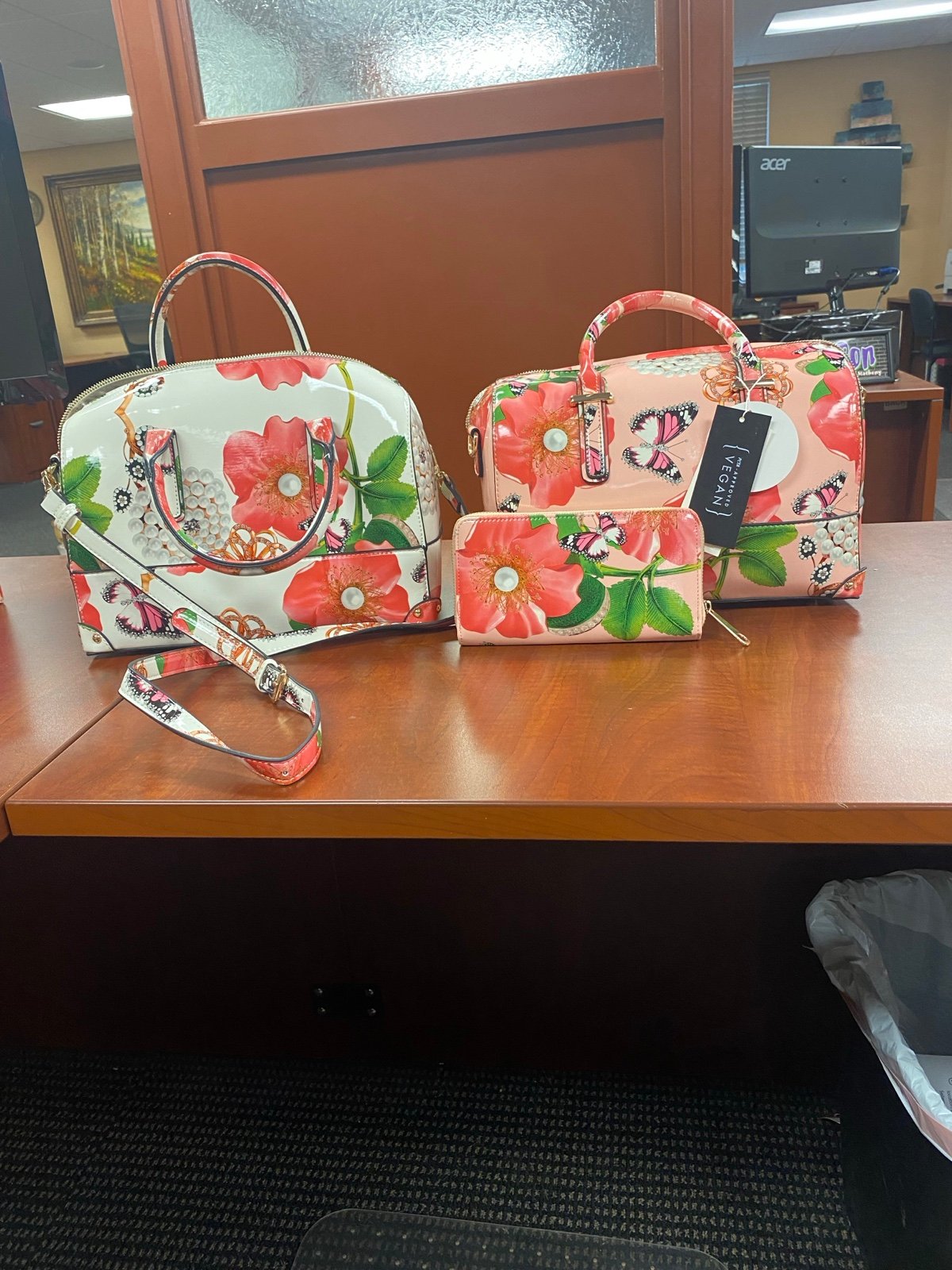 Le Miel flower handbags