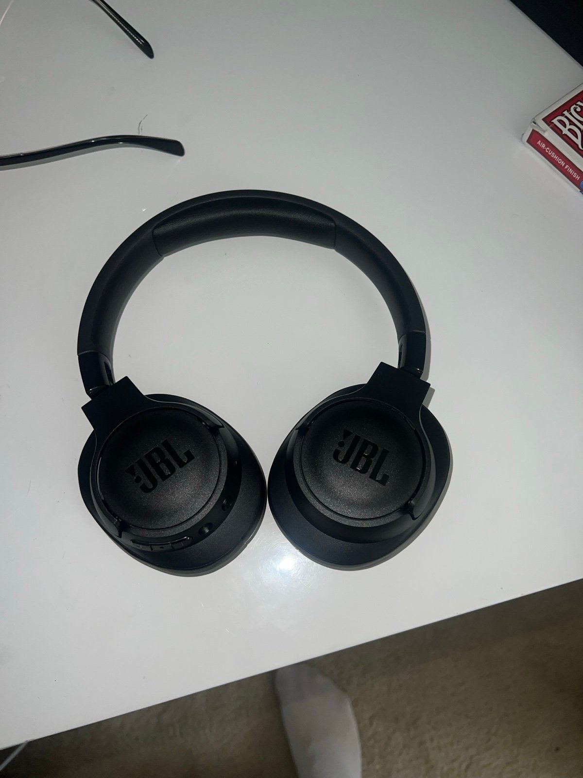 JBL head phones