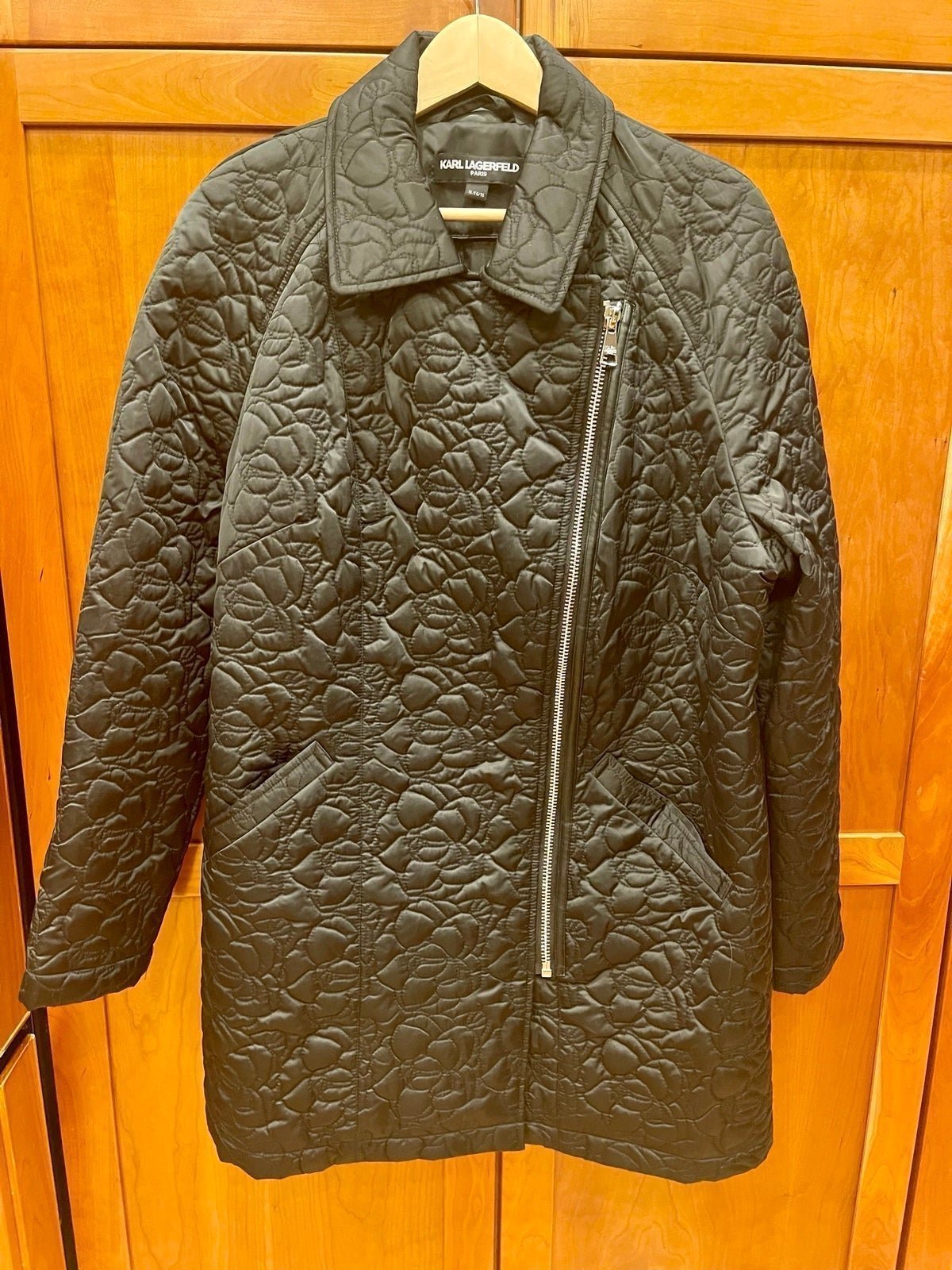 Women’s Like New Karl Lagerfeld Black Quilted Coat, Size XL