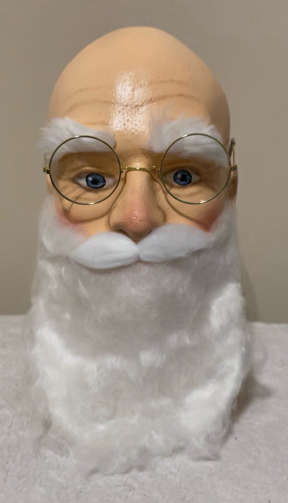 Santa Mannequin head