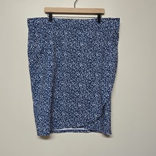 Rip Skirt Womens Plus SZ XXL Blue And White Patterned Hawaiian Wrap Skirt