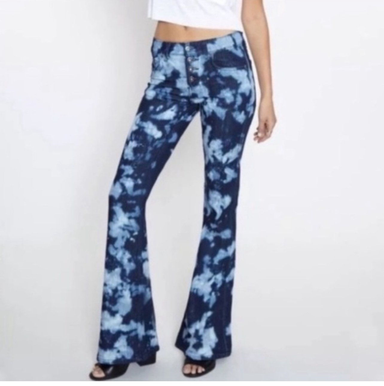Carmar jeans NEW SIZE:26 retail:378