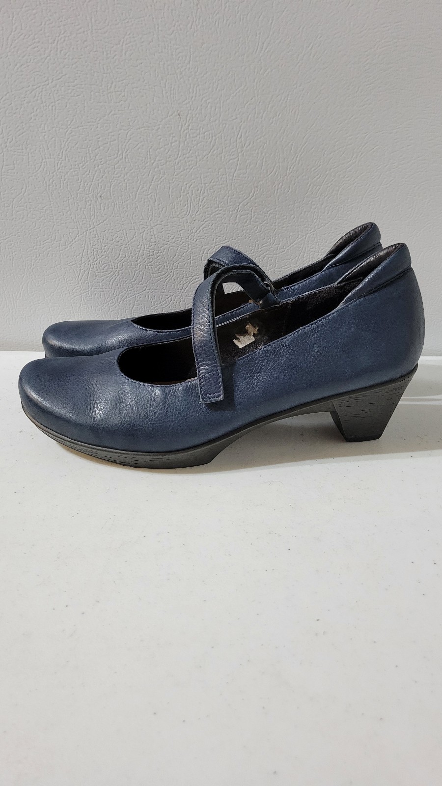 Naot Muse Mary Jane Low Heel Pumps Navy Blue Size 11