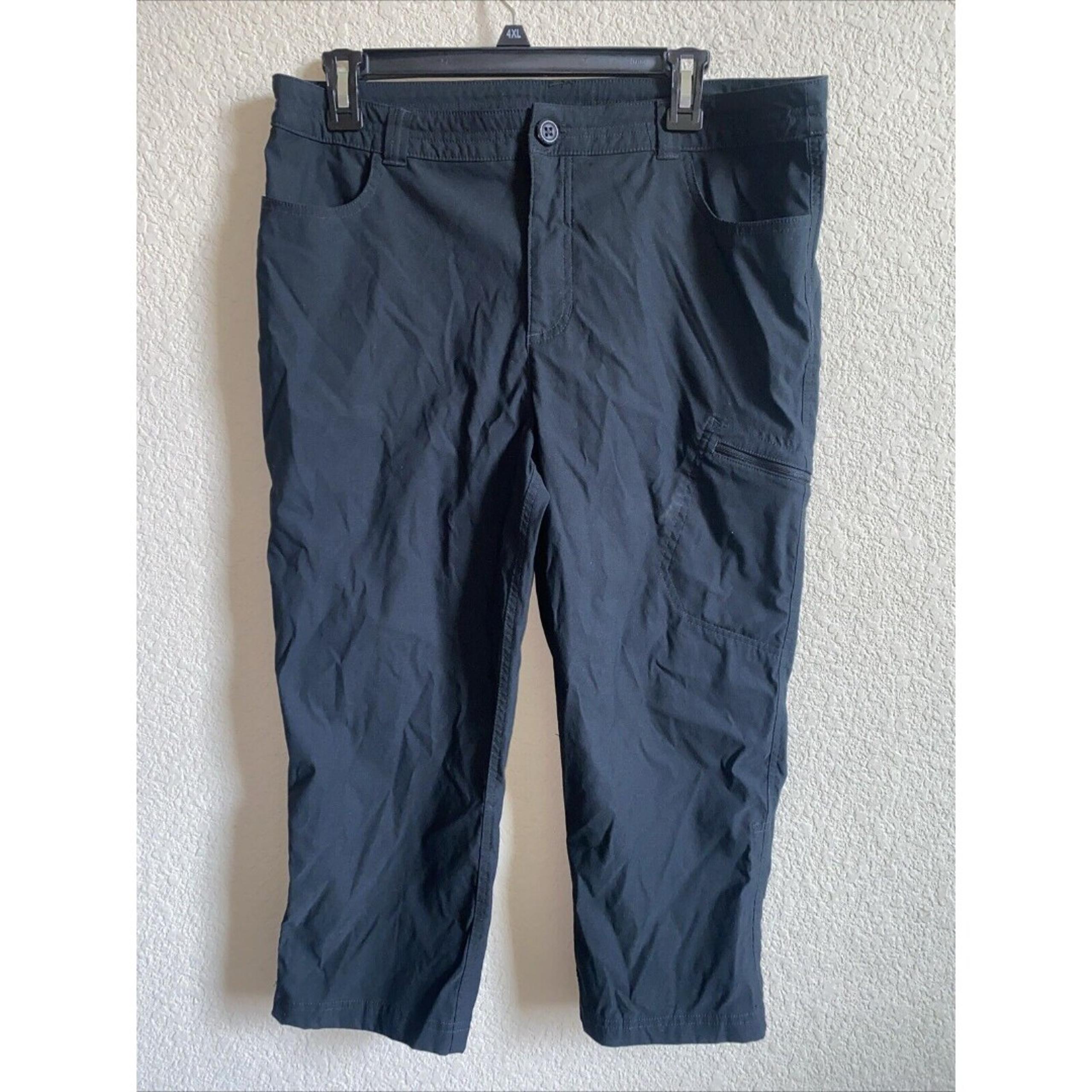 Eddie Bauer WR Tech Capri Hiking Pants Cargo 12 Black Adjustable Hem Pockets