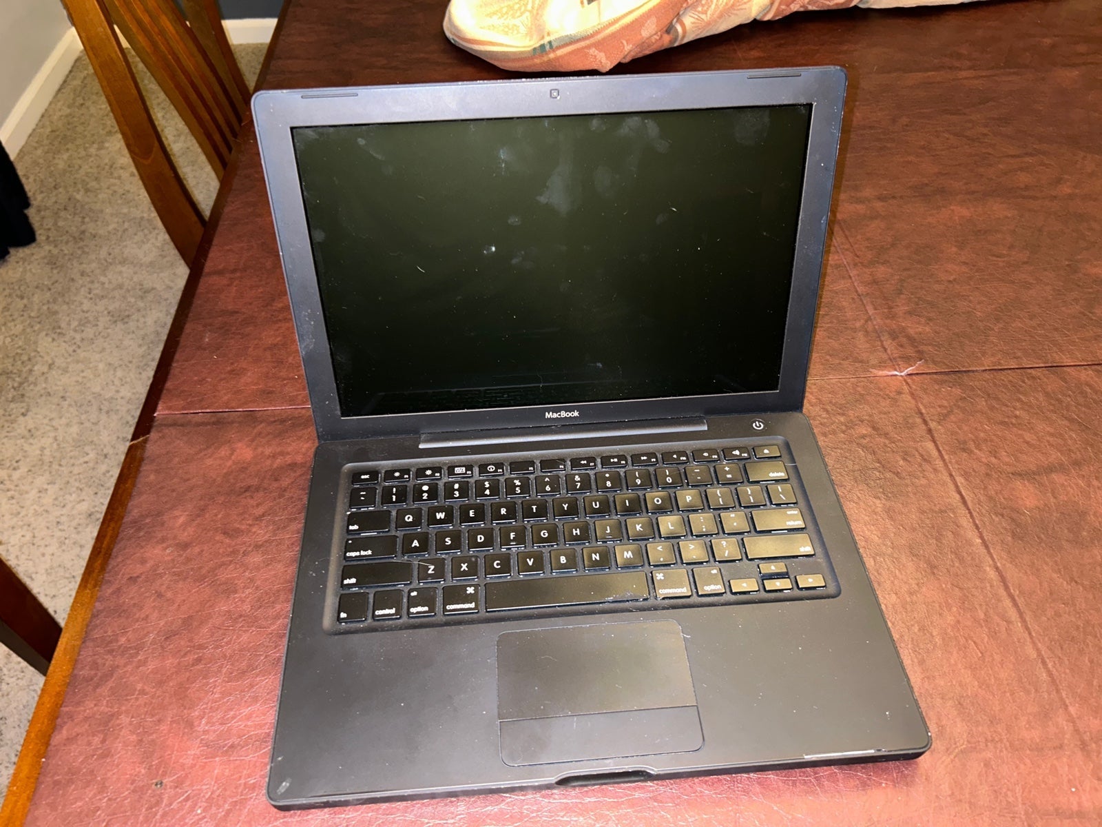 Apple MacBook 3,1