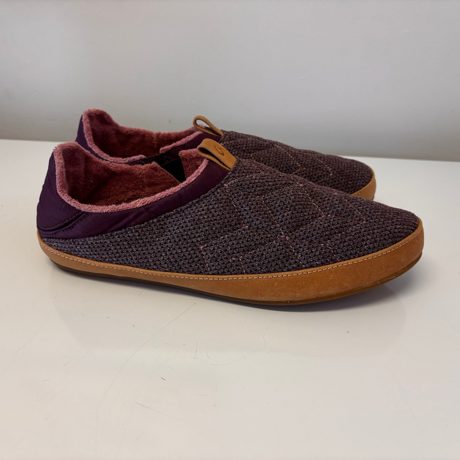 OluKai Lania Kilohana Slippers Quilted Mules Clogs Slip On Shoes Women’s 10