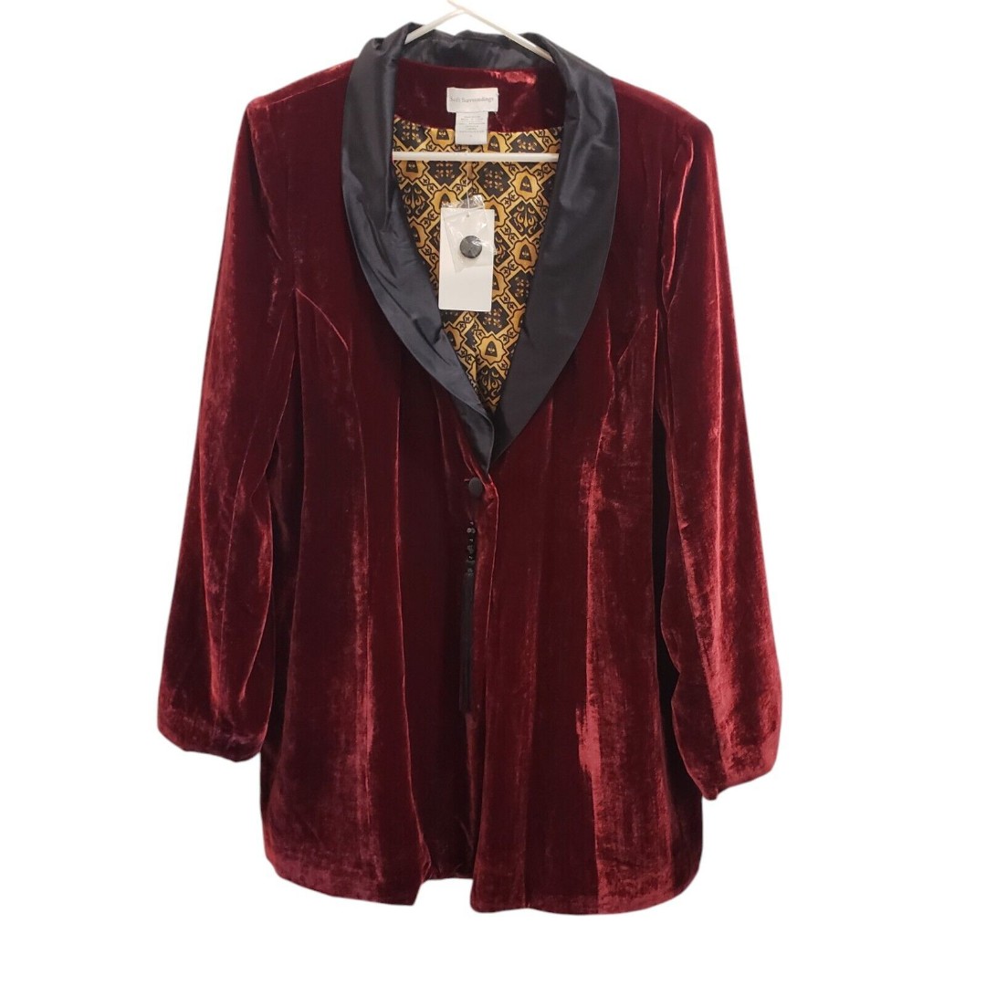Soft Surroundings Savile Row Velvet Blazer Large Maroon Silk Smoking Jacket NWT