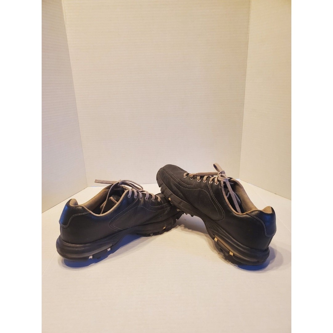 Nike Men's Golf Shoes. Size 9