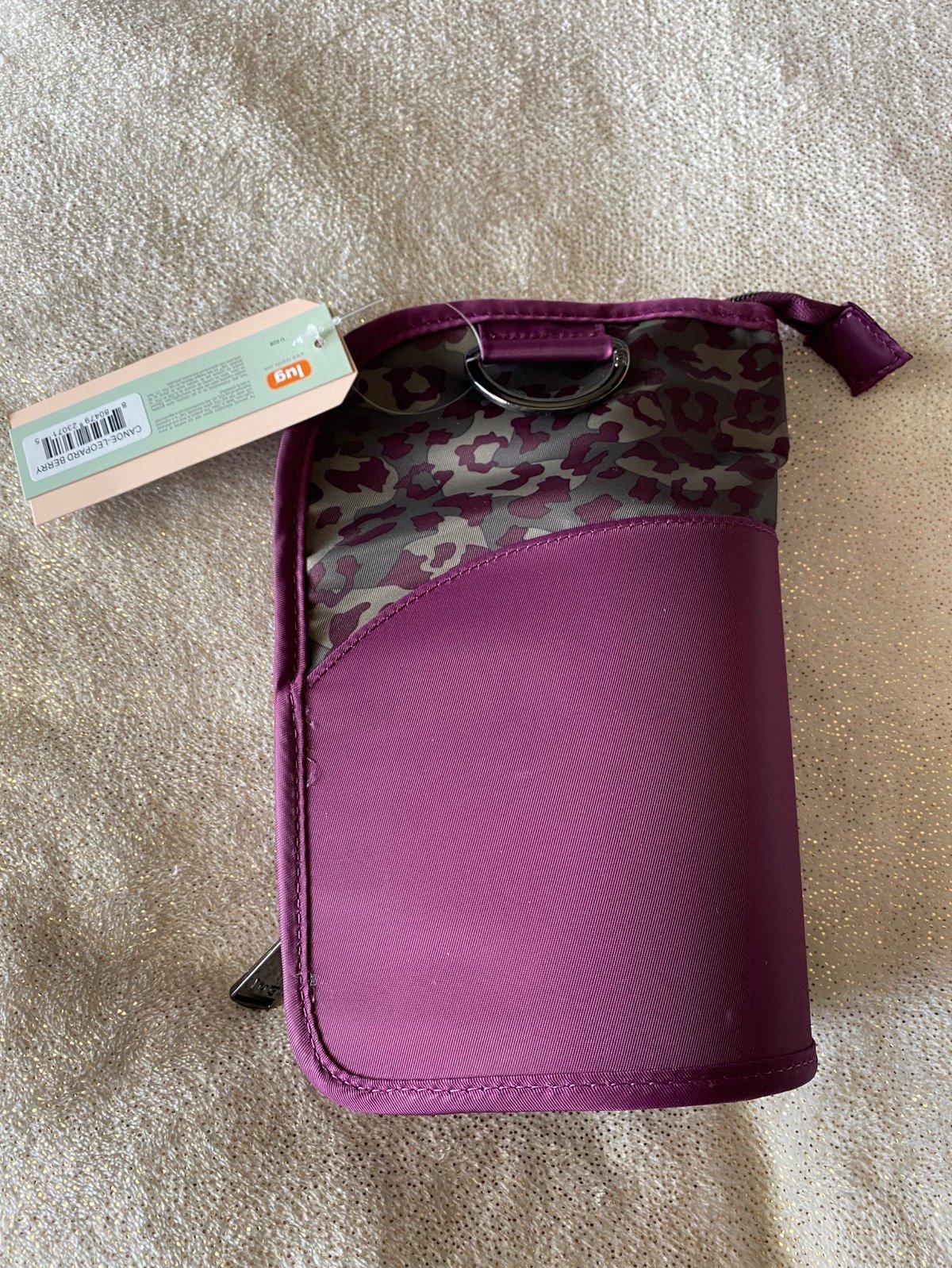 Lug canoe cosmetic/brush bag