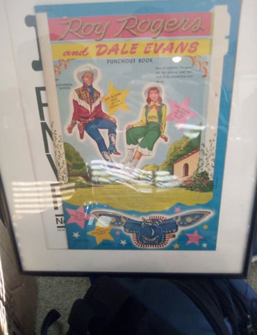 Roy Rodgers and Dale Evans punch out boo