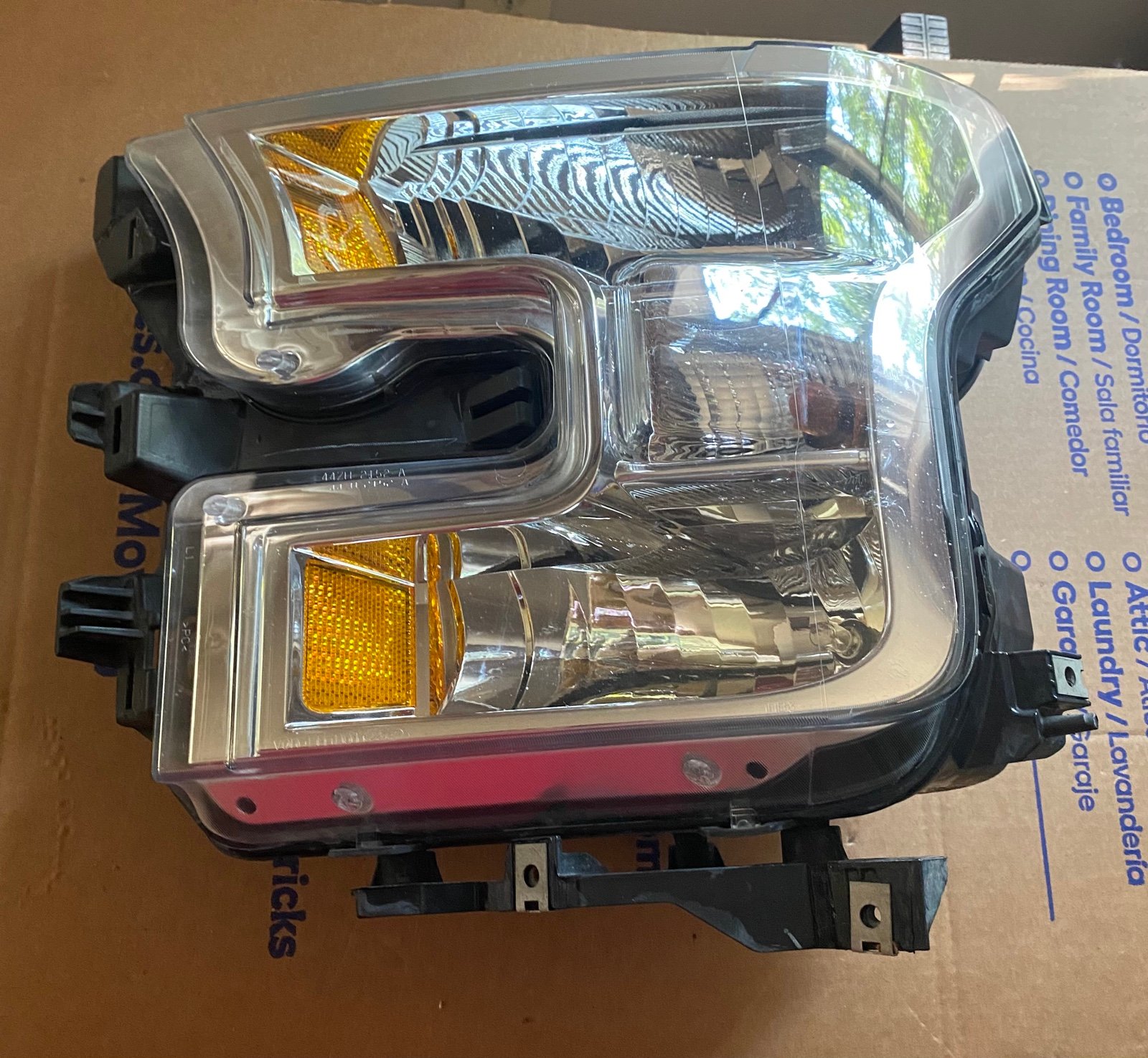 2015-2017 Ford F-150 LH Headlight