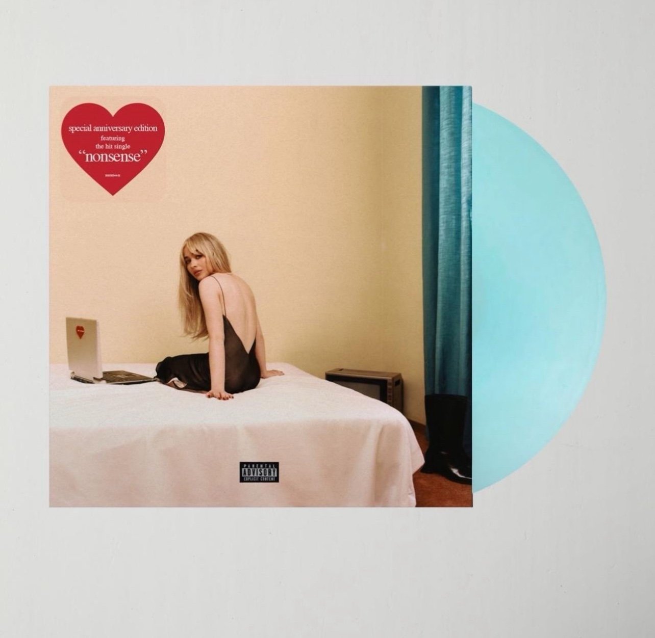 Sabrina Carpenter vinyl UO exclusive blue- Emails I can’t send
