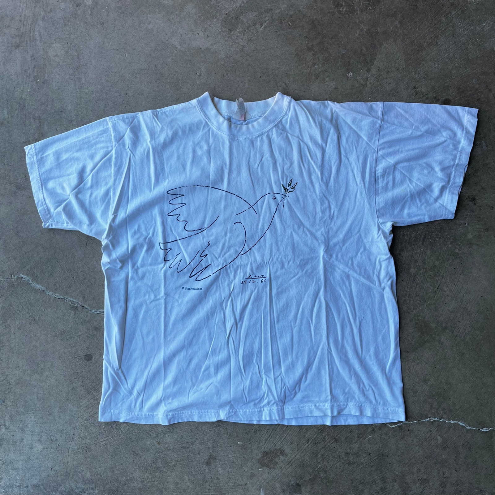 VINTAGE PICASSO DOVE OF PEACE BIRD ART TEE WHITE SHIRT MENS XL SUCCESSION 90S