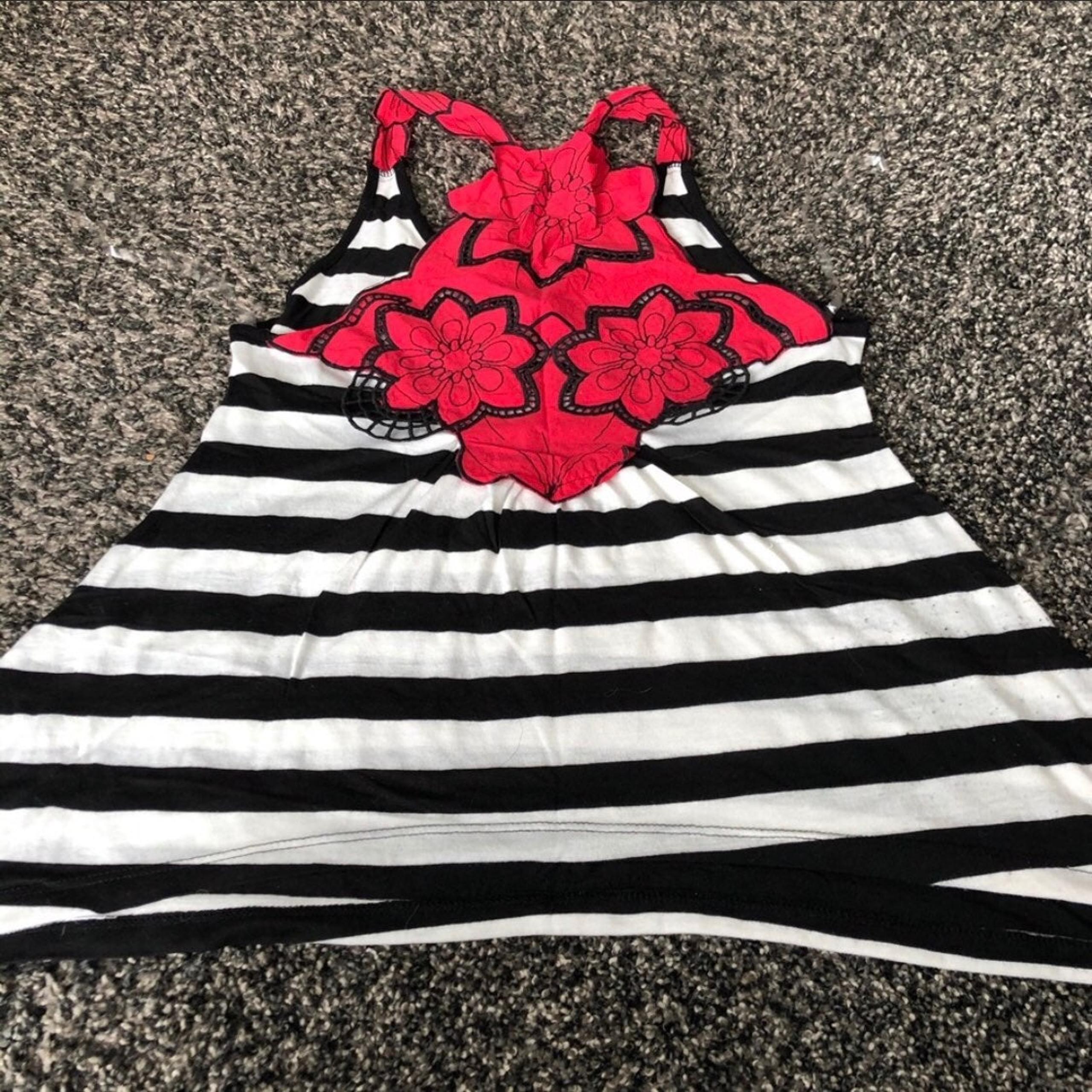 Wet Seal Lace Back Tank Top