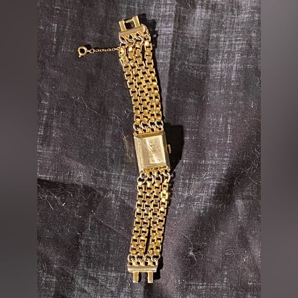 Vintage Sheffield women's watch gold with chain strap