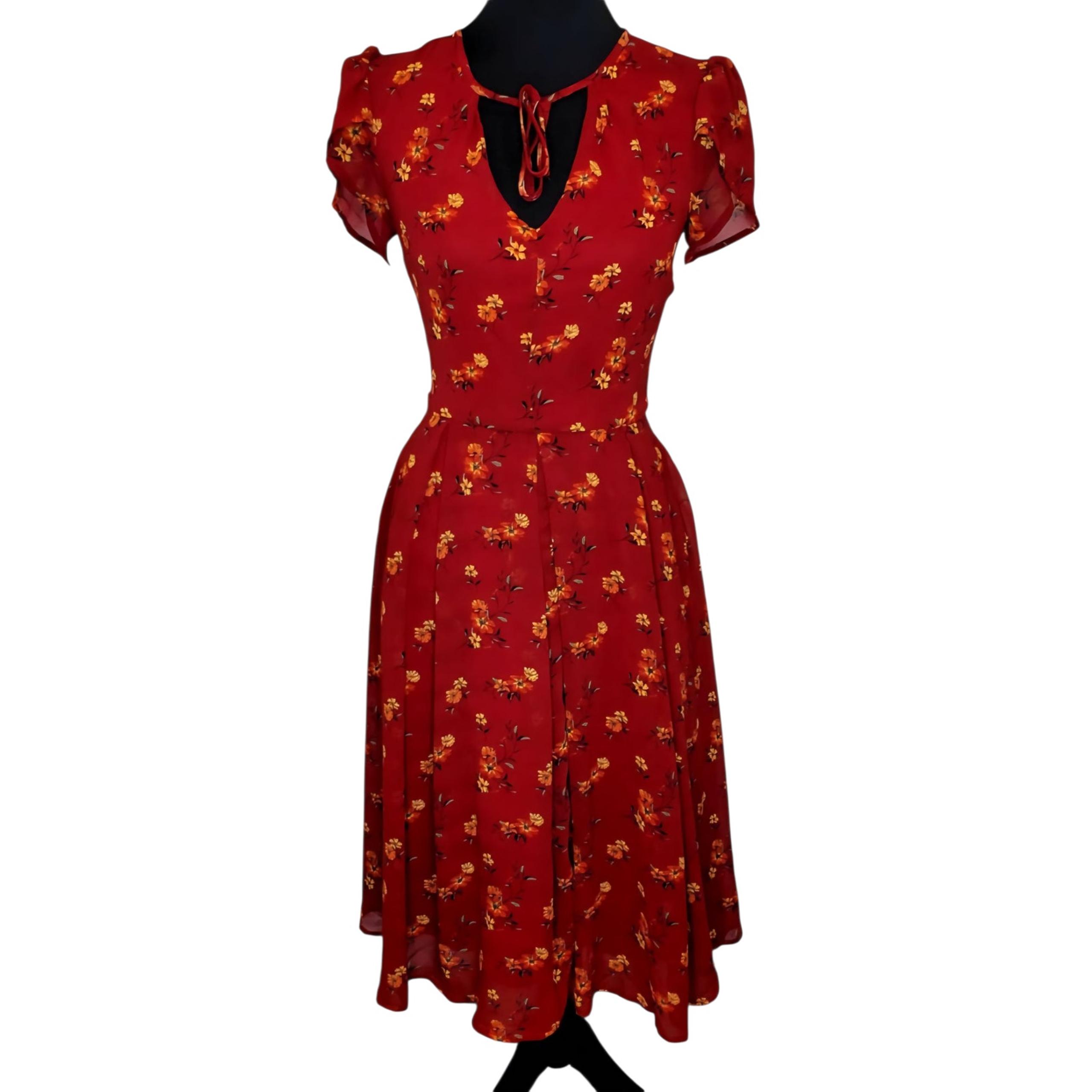 Unique Vintage Red Floral Midi Dress Size: XS