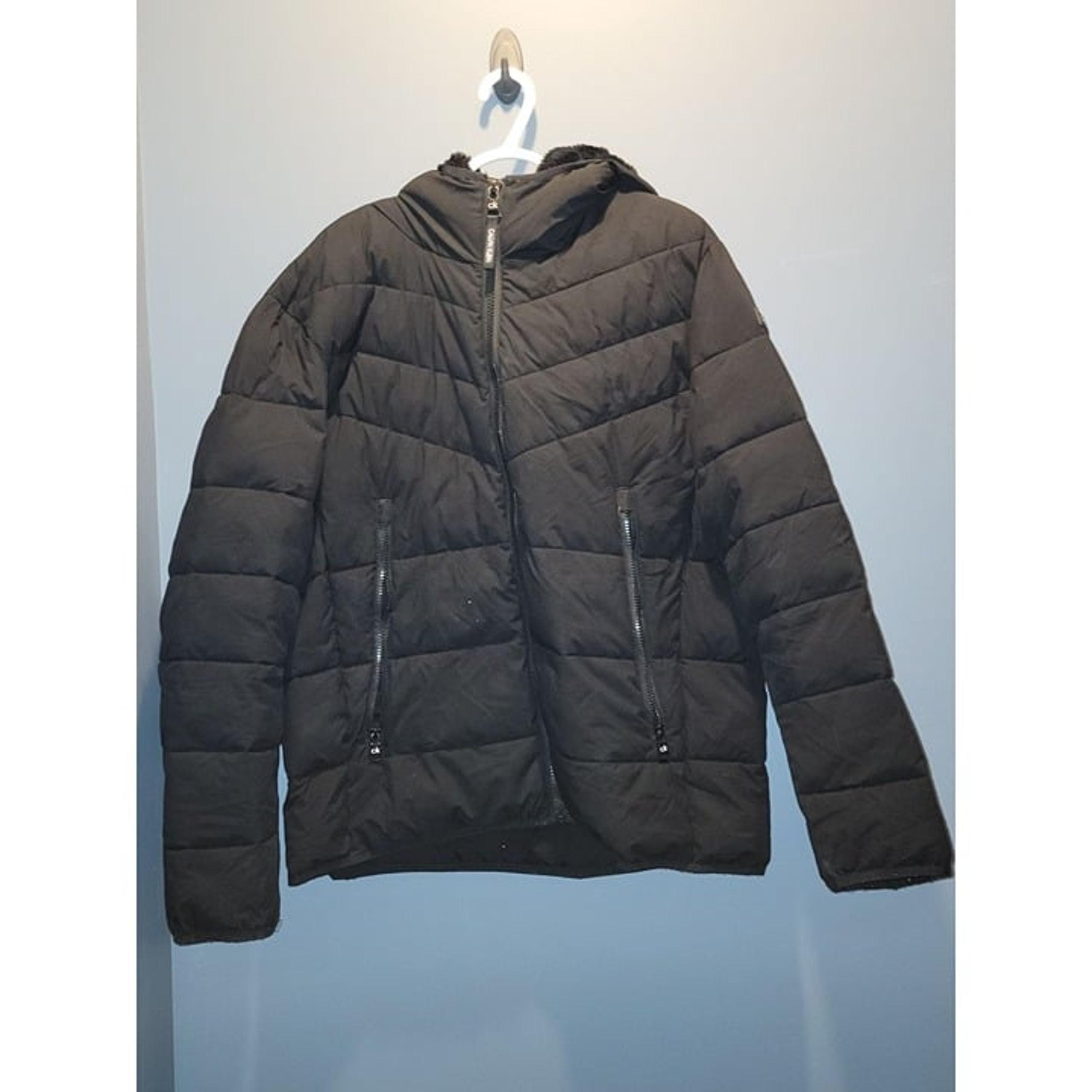 Calvin Klein Men's Puffer Jacket size XL  "read"