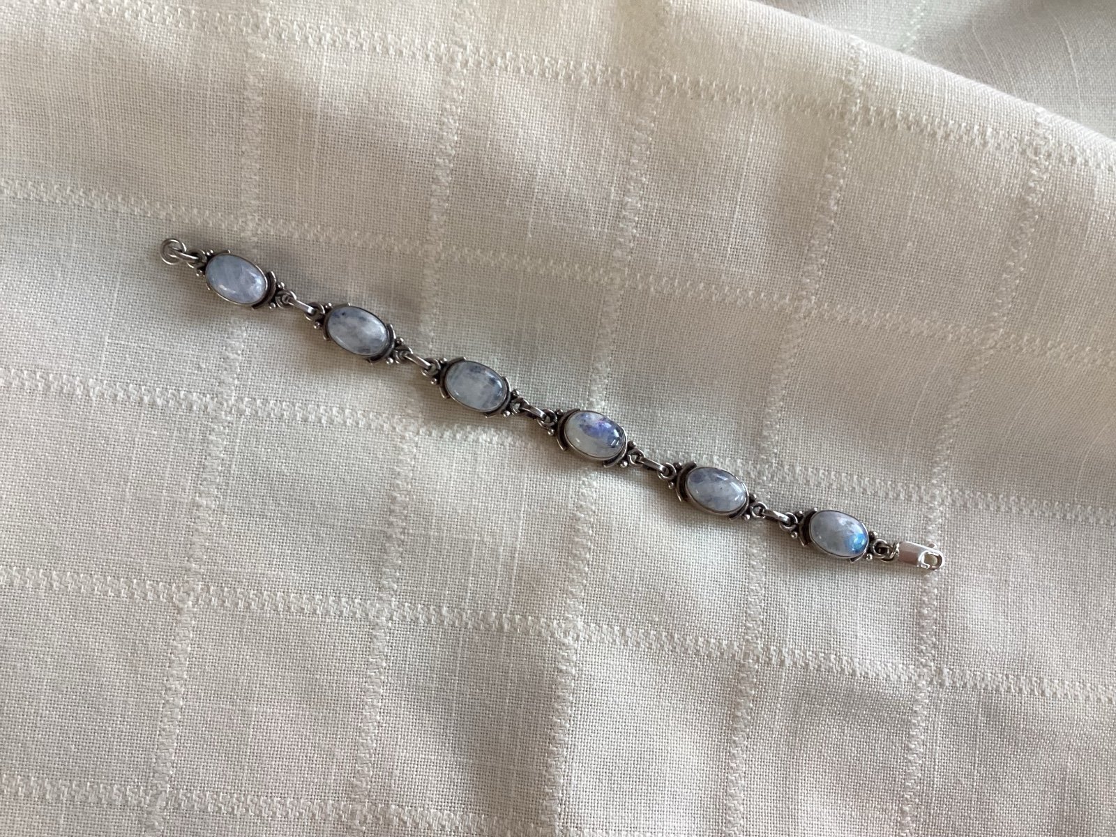 Bali vintage Natural Rainbow Moonstone Bracelet - 925 Silver - 8 inch