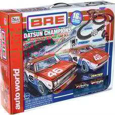 Auto World SRS353 BRE Datsun Champions 16' Racing Slot Car Set HO Scale