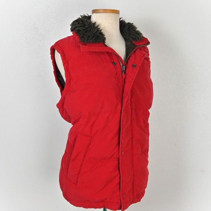 Hollister Gorpcore Feather Down Faux Fur Trim Full Zip Snap UP Cotton Red Vest M