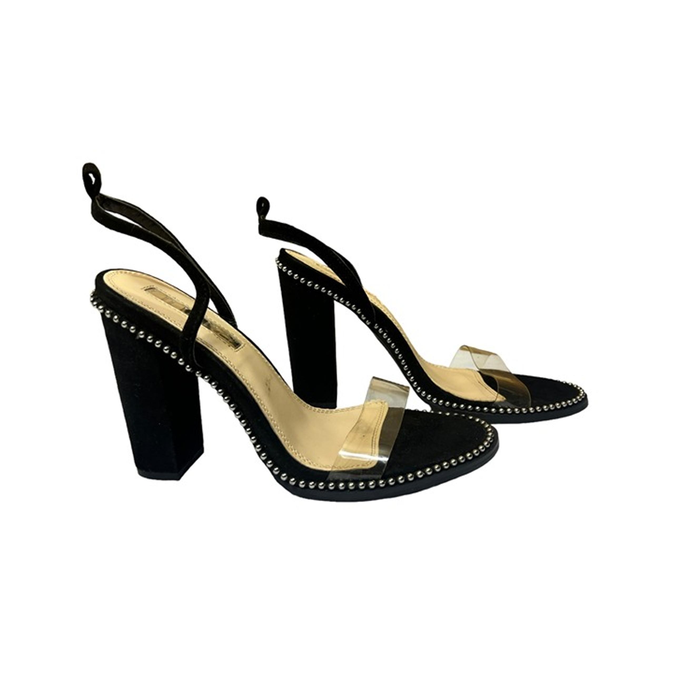 Liliana Women's Black Heels